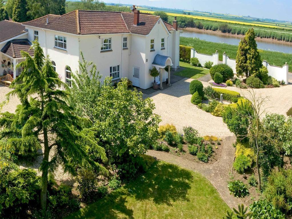 East Butterwick Budleigh House Bed & Breakfast エクステリア 写真